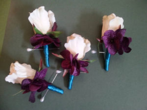 Rose boutonnière with hydrangeas