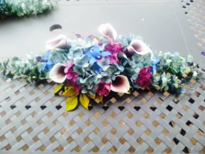 Wedding table center piece, alter decor, teal hydrangea Picasso callas, center piece - Image 2