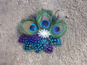 Peacock feather  hair clip "Pearl" bridal hair piece - Image 4