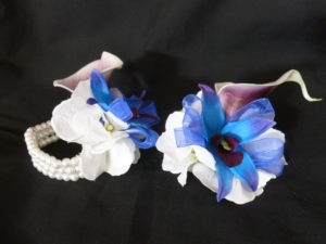 Picasso calla and blue orchid wrist corsage - Image 3