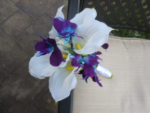Calla lily purple blue orchid bouquet - Image 2