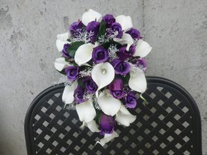Purple rose white calla lily bridal bouquet with baby's beath - Image 2