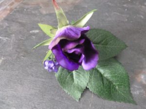 Rose baby's breath boutonniere, button hole, corsage, available in more colors, customizable - Image 2