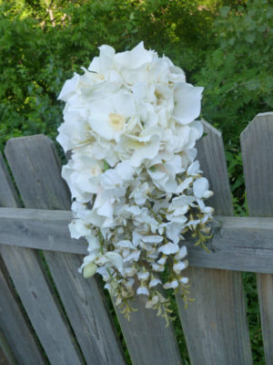 Ivory, light champagne cascading bouquet, cascading bridal bouquet, ivory bridal bouquet - Image 3