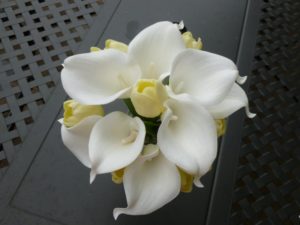 Yellow tulip and calla lily bouquet, customizable, real touch artificial flowers - Image 2