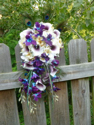 Champagne & plum picasso bouquet with peacock feathers - Image 2