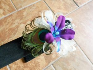 Wrist corsage/hair fascinator - Image 3