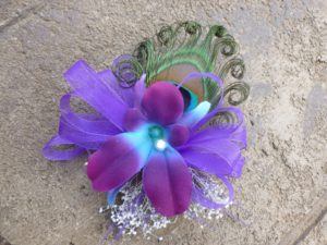 Wrist corsage/hair fascinator - Image 4