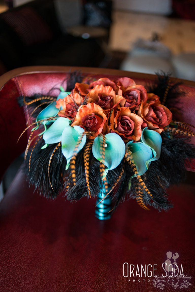 Dress My Wedding – Burnt Orange and teal bridal bouquet