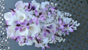 White and purple cascading bouquet - Image 2