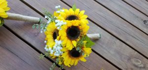 Sunflower cascading bouquet set - Image 14
