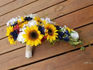 Sunflower cascading bouquet set - Image 13