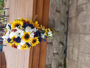 Sunflower cascading bouquet set - Image 4