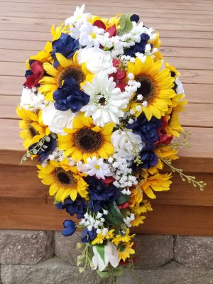 cascading sunflower bouquet