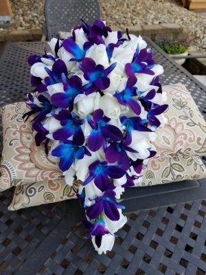 Rose and galaxy orchid bridal bouquet - Image 12