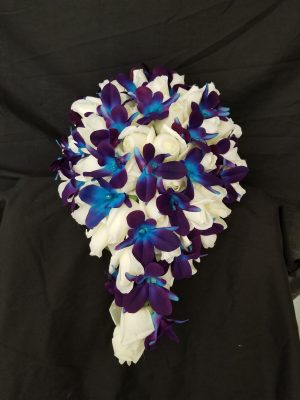 Rose and galaxy orchid bridal bouquet - Image 9