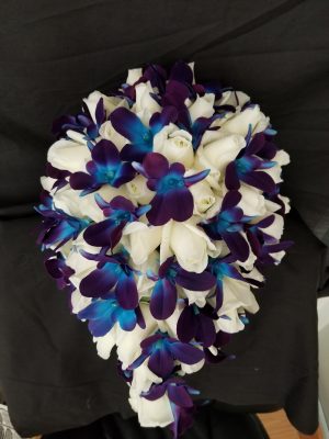 Rose and galaxy orchid bridal bouquet - Image 7