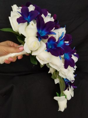 Rose and galaxy orchid bridal bouquet - Image 5