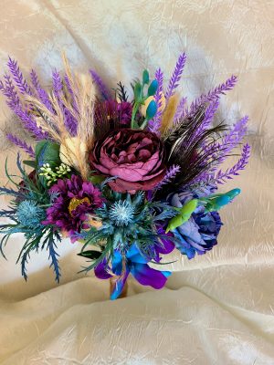 Peony, thistle, orchid, and daisy bouquet - Image 4