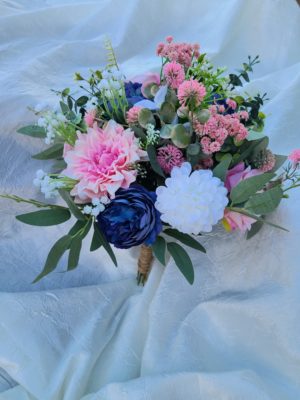 Pink and blue bridal bouquet - Image 3