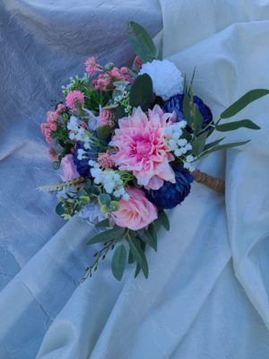 Pink and blue bridal bouquet - Image 5