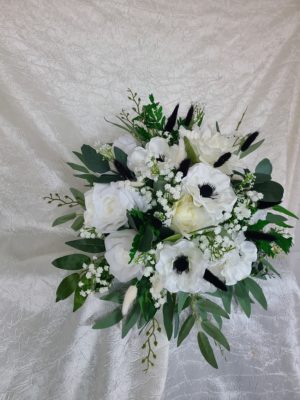 Anemone, peony, rose and dahlia bouquet - Image 4