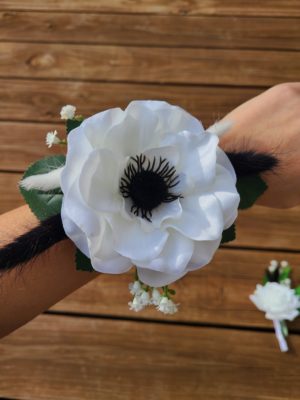 Anemone, peony, rose and dahlia bouquet - Image 7