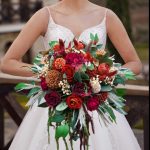 Autumn bouquet with tarricota & burgundy